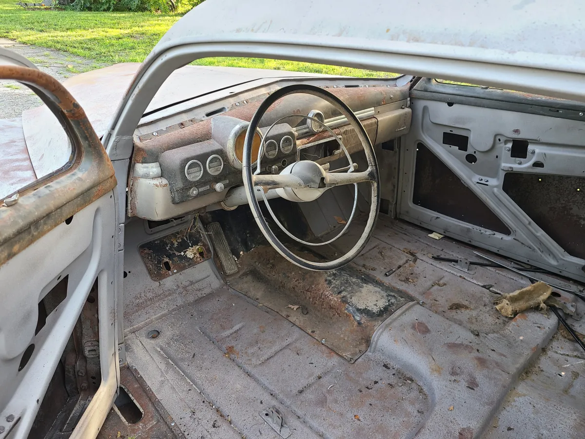 Auction Image 4